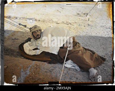 (Französisch - Quweira , Arabie ( Actuelle Jordanie ) Fakry Bey , Chefkoch der Polizei de l' émir Faycalal). Stockfoto