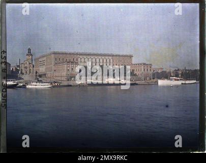 Stockholm, Suède Vue du Royal Palace (Palais Royal) et You Storkyrkan (Cathédrale) Depuis Le Skeppsholmensbron (Pont de l'île ship) Ou Le Muse National , 1910 - Voyage of Albert Kahn and Auguste Léon in Skandinavien - (9. August - 14. September) Stockfoto