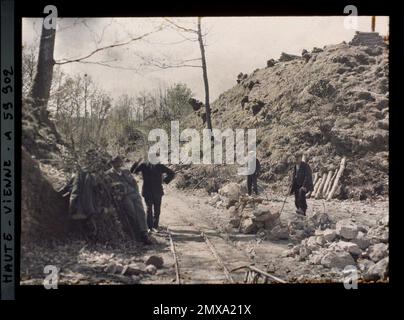 Le Chalard, Frankreich La Fosse Albert, Goldmine , 1929 - Französische Provinzen - Stéphane Passet - (März 26 - Mai 18) Stockfoto