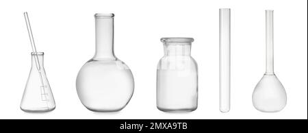 Laborglasgeräte auf weißem Hintergrund. Bannerdesign Stockfoto