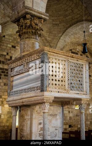 Kathedrale von San Valentino, Werk der Lombard-Schule, Bitonto, Apulien, Bitonto, Apulien, Italien Stockfoto