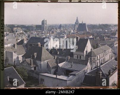 Dreux, Frankreich Allgemeiner Blick auf die Stadt aus der Royal Saint-Louis Kapelle , 1920 - Eure, Eure -et -Loir - Auguste Léon - (Oktober) Stockfoto