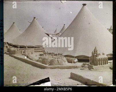 Ismailien, Ägypten, afrikanische Soldaten im Fährlager, 1918 - Naher Osten, Ägypten, Palästina, Zypern - Paul Castelnau (fotografischer Teil der Armeen) - (Januar 9 - Oktober 6) Stockfoto