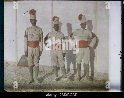 Port-Said, Ägypten, Afrika drei eritreische Soldaten der italienischen Kolonialarmee , 1918 - Naher Osten, Ägypten, Palästina, Zypern - Paul Castelnau (fotografischer Teil der Armeen) - (Januar 9 - Oktober 6) Stockfoto