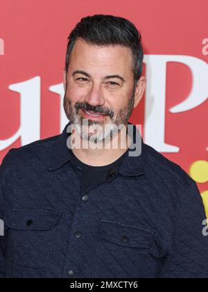 Westwood, Usa. 02. Februar 2023. WESTWOOD, LOS ANGELES, KALIFORNIEN, USA - FEBRUAR 02: Der amerikanische Fernsehmoderator Jimmy Kimmel trifft am 2. Februar 2023 auf der Weltpremiere von Netflix „Your Place or Mine“ im Regency Village Theatre in Westwood, Los Angeles, Kalifornien, USA ein. (Foto: David Acosta/Image Press Agency) Kredit: Image Press Agency/Alamy Live News Stockfoto