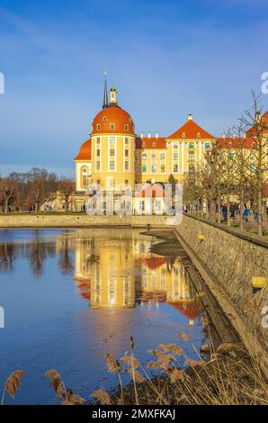 Eindrücke vom Schloss Moritzburg bei Dresden, Sachsen, während der Winterausstellung Cinderella am 29. Dezember 2012; nur zur redaktionellen Verwendung. Stockfoto