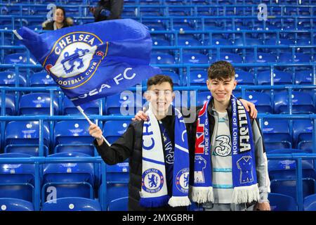 London, Großbritannien. 03. Februar 2023. 3. Februar 2023; Stamford Bridge, Chelsea, London, England: Premier League Football, Chelsea gegen Fulham; Chelsea Fans Credit: Action Plus Sports Images/Alamy Live News Stockfoto