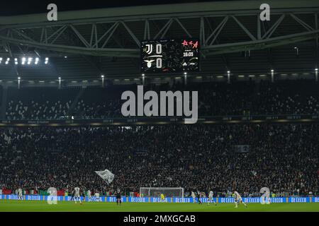 Turin, Italien. 02. Februar 2023. Allgemeiner Blick ins Innere des Stadions während des Fußballspiels Coppa Italia 2022/23 zwischen dem FC Juventus und der SS Lazio im Allianz Stadium. (Endergebnisse; Juventus 1 | 0 Latium). Kredit: SOPA Images Limited/Alamy Live News Stockfoto