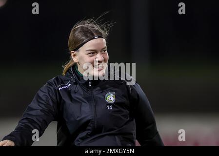 HEERENVEEN, NIEDERLANDE - FEBRUAR 3: Charlotte Hulst von Fortuna Sittard während des Spiels Azerion Eredivisie Vrouwen zwischen SC Heerenveen und Fortuna Sittard im Sportpark Skoatterwâld am 3. Februar 2023 in Heerenveen, Niederlande (Foto von Pieter van der Woude/Orange Pictures). Credit: Orange Pics BV/Alamy Live News Stockfoto