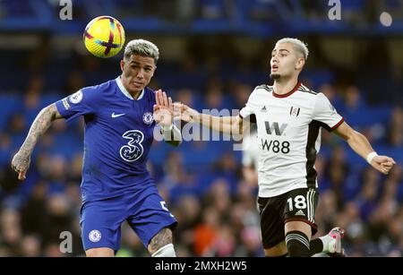 London, Großbritannien. 3. Februar 2023 Enzo Fernandez von Chelsea und Andreas Pereira von Fulham während des Premier League-Spiels auf der Stamford Bridge, London. Der Bildausdruck sollte lauten: David Klein / Sportimage Credit: Sportimage/Alamy Live News Stockfoto