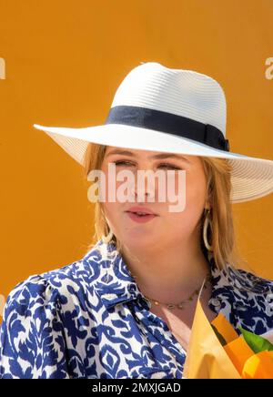 Prinzessin Amalia aus den Niederlanden in Hofi Mango in Santa Cruz, am 03. Februar 2023 ist die Plantage Hòfi Mango eines der vielfältigsten Naturschutzgebiete von Curacao und hat eine Größe von 24 Hektar. Die einzige Zuckerfabrik in Curacao befindet sich am 6. Tag des Besuchs der Karibik auf dem Gelände. Foto: Albert Nieboer/Netherlands OUT/Point de Vue OUT Credit: dpa Picture Alliance/Alamy Live News Stockfoto