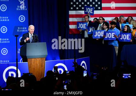 Philadelphia, USA. 03. Februar 2023. Präsident Joe Biden spricht auf der Bühne beim DNC Winter Meeting im Sheraton Philadelphia in Philadelphia, PA, am 3. Februar 2023. (Foto: Bastiaan Slabbers/Sipa USA) Guthaben: SIPA USA/Alamy Live News Stockfoto