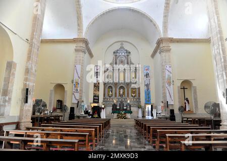 Hauptansicht, Kathedrale von San Idelfonso an der Plaza Mayor, Merida, Yucatan, Mexiko, Mittelamerika Stockfoto