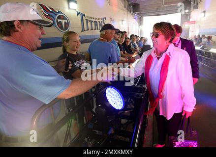 Titans owner Amy Adams Strunk shows up, mingles at tailgate before LA Rams  game