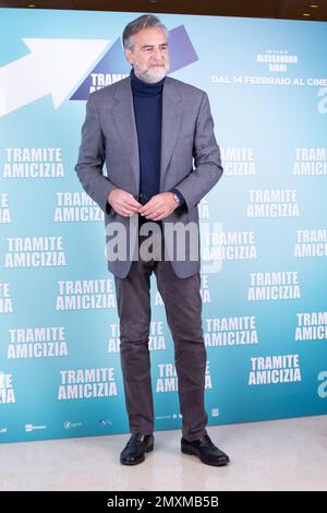 3. Februar 2023, Rom, Italien: Italienischer Schauspieler Max Tortora nimmt an der Fotokonferenz des Films „Tramite Amicizia“ im Hotel NH Collection Roma Giustiniano in Rom Teil (Kreditbild: © Matteo Nardone/Pacific Press via ZUMA Press Wire) NUR REDAKTIONELLE VERWENDUNG! Nicht für den kommerziellen GEBRAUCH! Stockfoto