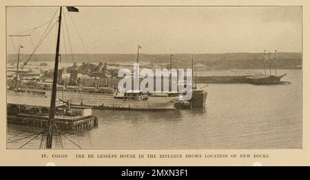 IV Colon : The De Lesseps House in the Distance Shows Location of New Docks from the book Panama and the Canal in picture and prose : Eine vollständige Geschichte von Panama, sowie die Geschichte, der Zweck und das Versprechen seines weltberühmten Kanals, das gigantischste Ingenieurbüro seit Anbeginn der Zeit von Willis John Abbot, 1863-1934 Veröffentlicht in London; New York von Syndicate Publishing Co. Im Jahr 1913 Stockfoto