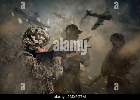 Soldaten und Flugzeuge in Kampfzone. Militärdienst Stockfoto