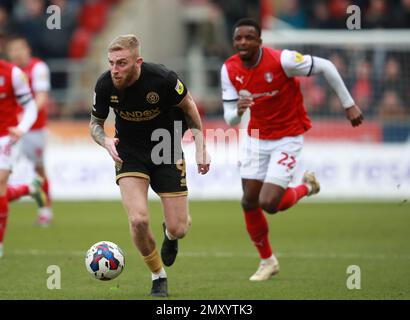 Rotherham, Großbritannien. 4. Februar 2023 Oliver McBurnie aus Sheffield Utd läuft während des Sky Bet Championship-Spiels im New York Stadium in Rotherham ins All. Der Bildausdruck sollte lauten: Simon Bellis/Sportimage Credit: Sportimage/Alamy Live News Stockfoto