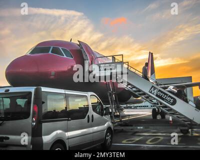 Wizz Air in Luton England.Wizzair ist eine Billigfluggesellschaft mit Sitz in Ungarn. Stockfoto