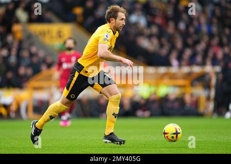 Wolverhampton, Großbritannien. 4. Februar 2023 Craig Dawson von Wolverhampton Wanderers in Aktion während des Premier League-Spiels zwischen Wolverhampton Wanderers und Liverpool am 4. Februar 2023 in Molineux, Wolverhampton, England. Foto von Scott Boulton. Nur redaktionelle Verwendung, Lizenz für kommerzielle Verwendung erforderlich. Keine Verwendung bei Wetten, Spielen oder Veröffentlichungen von Clubs/Ligen/Spielern. Kredit: UK Sports Pics Ltd/Alamy Live News Stockfoto