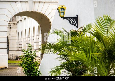 Die ummauerte Stadt mit ihrer niederländischen Festung, Stadtmauern und Bastionen Galle, Sri Lanka Stockfoto