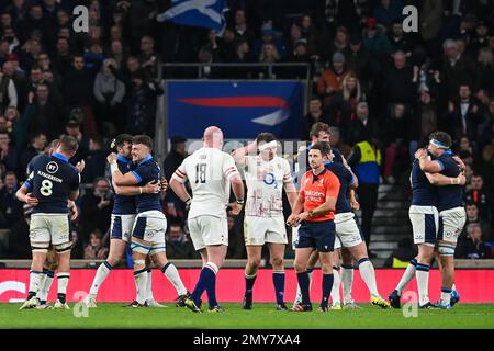 Schottland feiert den Sieg des Guinness 6 Nations-Spiels England gegen Schottland 2023 im Twickenham Stadium, Twickenham, Großbritannien. 4. Februar 2023. (Foto von Craig Thomas/News Images) in, am 2. 4. 2023. (Foto: Craig Thomas/News Images/Sipa USA) Guthaben: SIPA USA/Alamy Live News Stockfoto