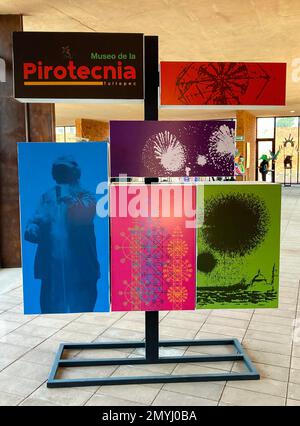 TULTEPEC, Staat Mexiko, Januar 16. Das National Museum of Pyrotechnics (MUNAPI) zeigt die Ursprünge und die Geschichte des Feuerwerks in stationären und Wanderausstellungen. Seine Besucher werden die Gestaltung und Tradition dieser Aktivität im Detail kennen. Januar 16, in Tultepec, Staat Mexiko. (Kreditbild: © Autor/Eyepix via ZUMA Press Wire) NUR ZUR REDAKTIONELLEN VERWENDUNG! Nicht für den kommerziellen GEBRAUCH! Stockfoto
