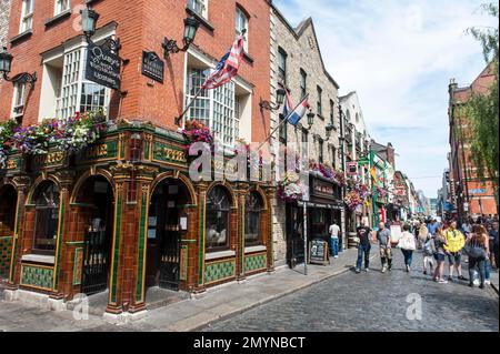 Bar, Irish Pub, The Quays Bar, Outdoor Shot, Fußgängerzone, Partyviertel, Temple Bar District, Dublin, Irland, Europa Stockfoto