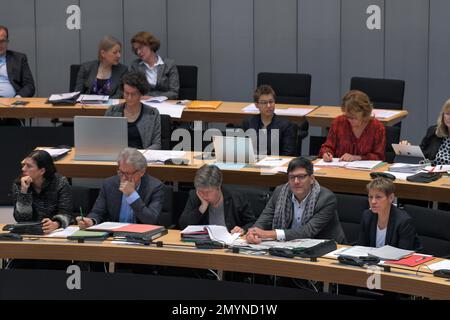 Berlin, 16. Januar 2020: Sitzung des Berliner Repräsentantenhauses. Aktuelle Stunde zum Thema Gewalt gegen Polizei und Feuerwehr. Stockfoto