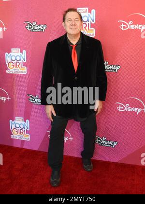 04. Februar 2023 - Burbank, Kalifornien - Fred Tatasciore. Premiere der TV-Serie „Marvel's Moon Girl and Devil Dinosaur“ in den Walt Disney Studios. (Kreditbild: © Billy Bennight/AdMedia via ZUMA Press Wire) NUR REDAKTIONELLE VERWENDUNG! Nicht für den kommerziellen GEBRAUCH! Stockfoto