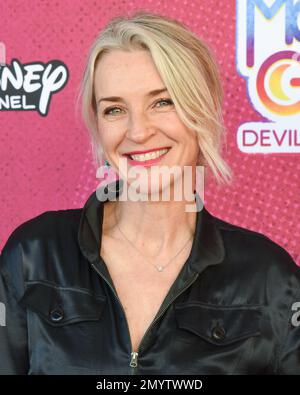 4. Februar 2023, Burbank, Kalifornien, USA: Ever Carradine nimmt an der Premiere der Fernsehserie „Marvel's Moon Girl and Devil Dinosaur“ Teil. (Kreditbild: © Billy Bennight/ZUMA Press Wire) NUR REDAKTIONELLE VERWENDUNG! Nicht für den kommerziellen GEBRAUCH! Stockfoto