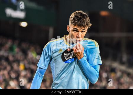 SEVILLA, SPANIEN - FEBRUAR 4: Gabri Veiga von RC Celta de Vigo feiert sein Tor während des Spiels zwischen Real Betis Balompie und RC Celta de Vigo von La Liga Santander am 4. Februar 2022 in Benito Villamarin in Sevilla, Spanien. (Foto von Samuel Carreño/ PX Images) Stockfoto