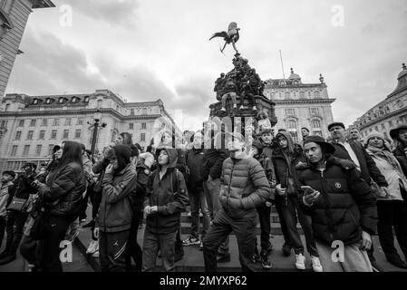 Der Trillkünstler Digga D alias Rhys Herbert filmt Musikvideo in Piccadilly Circus. London/GB Stockfoto