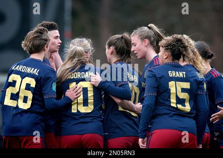 EINDHOVEN - Chasity Grant of Ajax Women feiert am 5. Februar 2023 in Eindhoven, Niederlande, das 0-1. Jubiläum beim niederländischen Frauenspiel zwischen PSV und Ajax auf dem PSV Campus De Herdgang. AP | niederländische Höhe | Jeroen Putmans Stockfoto