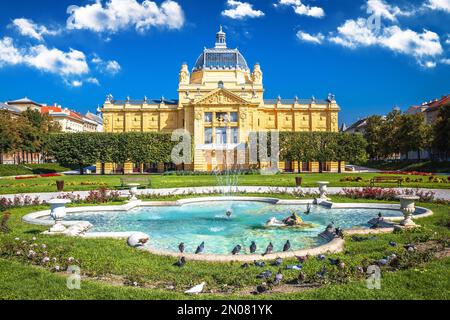 Zagreb. Tomislav Square Park und Springbrunnen Frühlingslandschaft, Hauptstadt von Kroatien Stockfoto