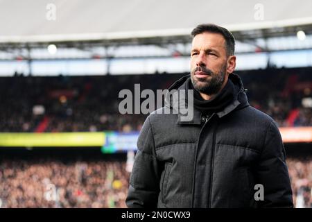 Rotterdam - Ruud van Nistelrooy von PSV Eindhoven während des Spiels zwischen Feyenoord und PSV Eindhoven im Stadion Feijenoord De Kuip am 5. Februar 2023 in Rotterdam, Niederlande. (Box zu Box Pictures/Yannick Verhoeven) Stockfoto