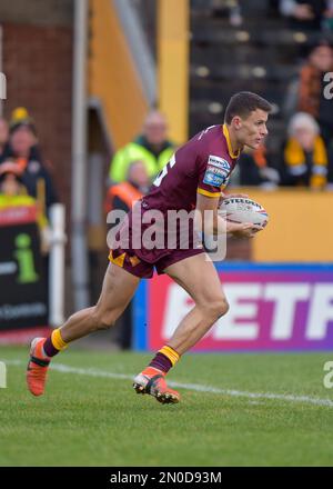 Castleford, Großbritannien. 05. Februar 2023. Nathan Massey Testimonial, Castleford Tigers gegen Huddersfield Giants im MEND-A-Hose Jungle, Castleford West Yorkshire, Großbritannien, am 5. Februar 2023 Fotokredit Craig Cresswell Photography Credit: Craig Cresswell/Alamy Live News Credit: Craig Cresswell/Alamy Live News Stockfoto