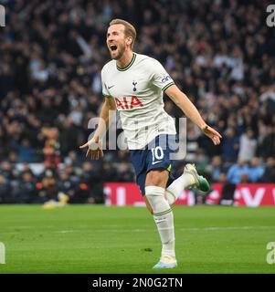 London, Großbritannien. 05. Februar 2023. 05. Februar 2023 - Tottenham Hotspur / Manchester City - Premier League - Tottenham Hotspur Stadium Tottenham's Harry Kane feiert sein 267. Tor für Tottenham und seinen Platz als bester Torschütze während des Premier League-Spiels gegen Manchester City. Bildkredit: Mark Pain/Alamy Live News Stockfoto