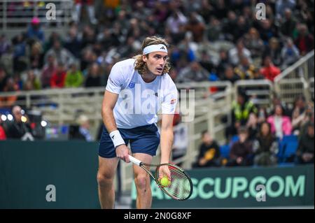 Athen, Lombardei, Griechenland. 5. Februar 2023. STEFANOS TSITSIPAS von Griechenland am 2. Tag des Davis Cup World Group I Play-off zwischen Griechenland und Ecuador im Olympischen Athletikzentrum von Athen „Spiros Louis“ am 5. Februar 2023 in Athen, Griechenland. (Kreditbild: © Stefanos Kyriazis/ZUMA Press Wire) NUR REDAKTIONELLE VERWENDUNG! Nicht für den kommerziellen GEBRAUCH! Stockfoto