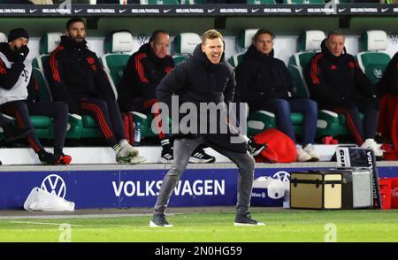 Wolfsburg, Deutschland. 05. Februar 2023. firo : 05.02.2023, Fußball, 1. Liga, 1. Bundesliga, Staffel 2022/2023, VfL Wolfsburg - FCB FC Bayern München FCB Coach, Coach, Julian Nagelsmann, Geste, Geste, Kredit: dpa/Alamy Live News Stockfoto