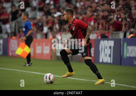 Curitiba, Brasilien. 05. Februar 2023. Khellven während der Veranstaltung Athletico e Coritiba im Joaquim Américo Guimarães Stadion in Curitiba, PR. Kredit: Carlos Pereyra/FotoArena/Alamy Live News Stockfoto