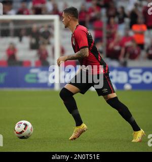 Curitiba, Brasilien. 05. Februar 2023. Khellven während der Veranstaltung Athletico e Coritiba im Joaquim Américo Guimarães Stadion in Curitiba, PR. Kredit: Carlos Pereyra/FotoArena/Alamy Live News Stockfoto