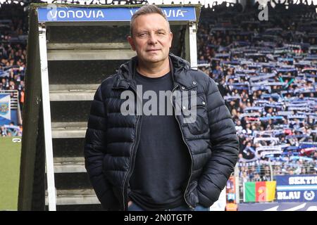 Trainer André Breitenreiter/TSG 1899 HoffenheimVfL Bochum vs. TSG 1899 Hoffenheim, 1.BL, 04.02.2023 Vonovia Ruhrstadion Bochum, DFB-VORSCHRIFTEN VERBIETEN DIE VERWENDUNG VON FOTOS ALS BILDSEQUENZEN UND/ODER QUASI-VIDEO. Honorarpflichtiges Foto, gebührenpflichtiges Bild, Copyright © ATP STIEFEL Udo BOCHUM, Deutschland - 04. Februar 2023: Trainer André Breitenreiter/TSG 1899 Hoffenheim, Bundesliga-Fußballspiel zwischen VfL Bochum 1848 und TSG Hoffenheim am 04 im Ruhrswtadion Bochum. 2023. Februar, Deutschland. DFL, Fussball (Foto und Copyright @ ATP images/STIEFEL Udo (STIEFEL Udo/ATP/SPP) Stockfoto