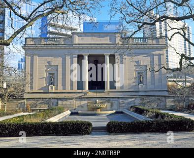 Das 1929 eröffnete Rodin Museum in Philadelphia, Pennsylvania, beherbergt eine der größten Sammlungen von Skulpturen von Auguste Rodin außerhalb von Paris. Stockfoto