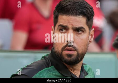 Curitiba, Brasilien. 05. Februar 2023. PR - Curitiba - 02/05/2023 - PARANAENSE 2023, ATHLETICO PR X CORITIBA - Coritiba Coach Antonio Oliveira während eines Spiels gegen Athletico-PR im Stadion Arena da Baixada für die Paranaense-Meisterschaft 2023. Foto: Robson Mafra/AGIF/Sipa USA Guthaben: SIPA USA/Alamy Live News Stockfoto