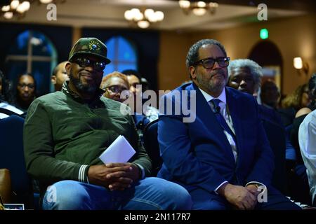 Luther Campbell und Michael Eric Dyson beim Black History Month Fireside Chat mit Michael Eric Dyson und Luther Campbell, veranstaltet von Bürgermeister Wayne Messam am Miramar Cultural Center im Miramar Cultural Center in Miramar, Florida. 04 Feb. 2023 Guthaben: mpi10/MediaPunch Stockfoto