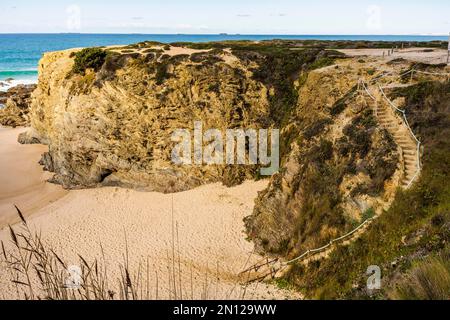 Wunderschöner Strand von Porto de Covinho, zwischen Sines und Porto Covo, Alentejo, Portugal, Europa Stockfoto