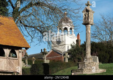 GLYNDE, EAST SUSSEX, Großbritannien - JANUAR 12 : Blick auf Glynde Place in Glynde, East Sussex, Großbritannien am 12. Januar 2022 Stockfoto