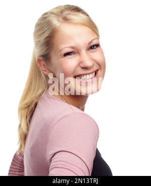 Sie beleuchtet einen Raum. Studioaufnahme einer schönen, lächelnden Frau, isoliert auf Weiß. Stockfoto