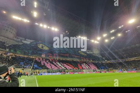 Während der italienischen Serie A, Fußballspiel zwischen dem FC Internazionale und dem AC Mailand am 05. Februar 2023 im Stadion San Siro, Mailand, Italien. Foto: Ndrerim Kaceli Stockfoto